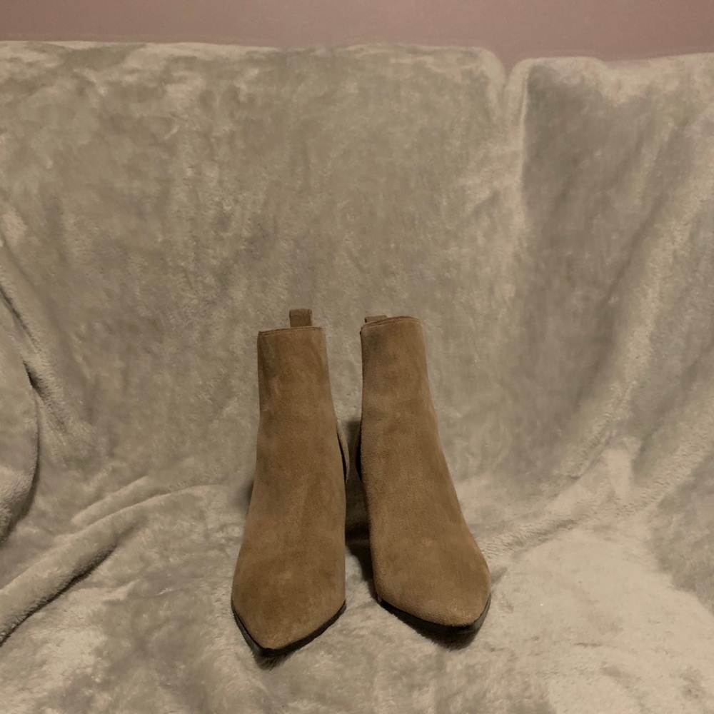Kendall & Kylie ankle boots